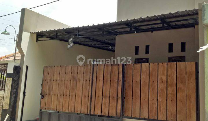 Rumah Minimalis Lokasi Banyuanyar Disewakan 1