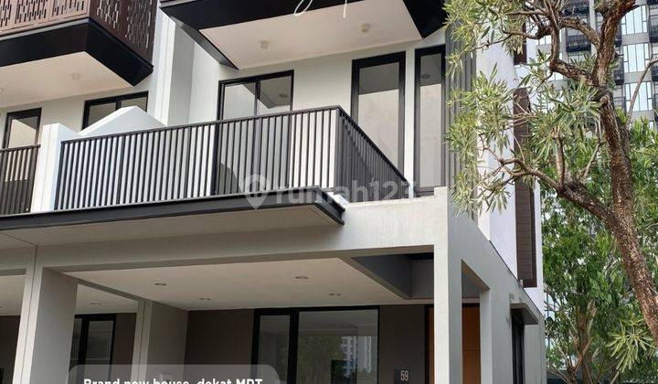 Brand New House Dalam Cluster Hanya 1KM Ke MRT Fatmawati 1