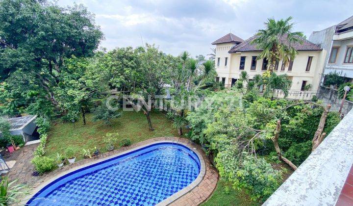 Rumah Dijual Ada Kolam Renang Harga Menarik Di Cirendeu  2