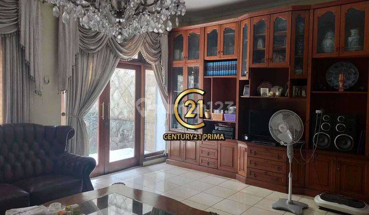 Rumah Bagus Strategis Di Jalan Pejaten Jakarta Selatan  2