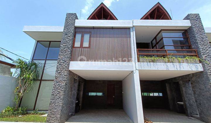 Unique luxury 2-storey villa near Echo Beach and La Brisa Canggu 1