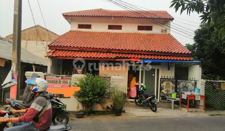 Di jual rumah 2 lantai di pusat kota tangerang