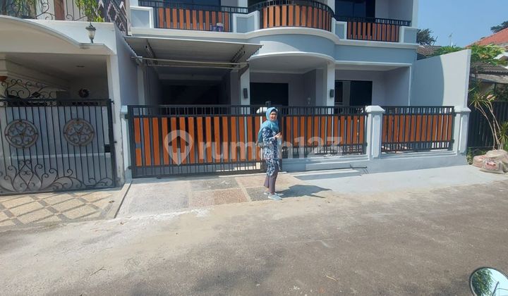 Dijual Rumah Cantik Siap Huni Di Cluster Griya Loka Bsd