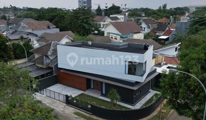 For Sale Brand New Luxurious Fully Furnished House in Kencana Loka, BSD City 2