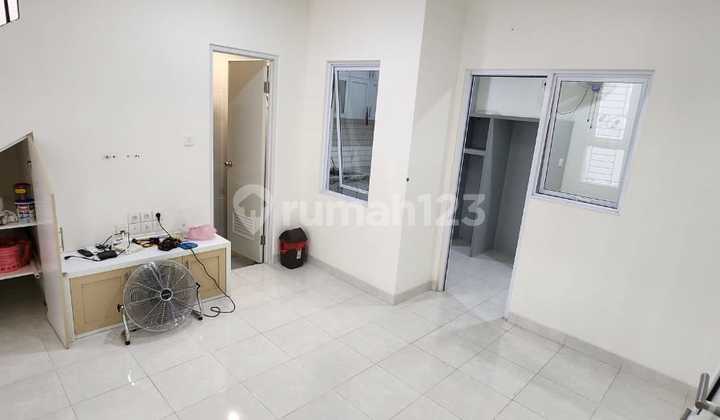 Dijual Rumah Minimalis Siap Huni Di Cluster Martinez Gading Serpong Dijual Rumah Minimalis Siap Huni Di Cluster Martinez Gading Serpong