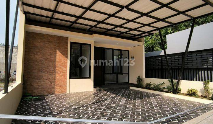 Dijual Rumah 2 Lantai Di Kranggan Cibubur View Kolam Renang  2