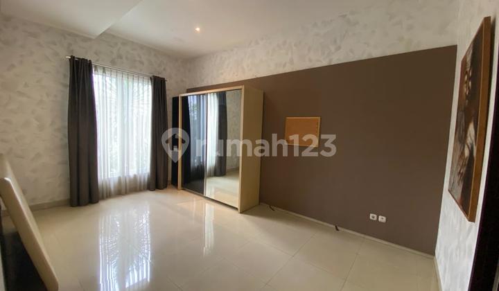 For Sale Corner House in Complex 7 (Seven) Residence 2