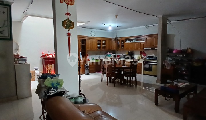 For Quick Sale: Pluit Timur Residence House, Size 10x20, Wide Road. 2