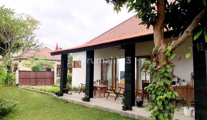 Rumah dengan halaman luas Fully Furnished di Pering dekat Ketewel dan Sanur 1