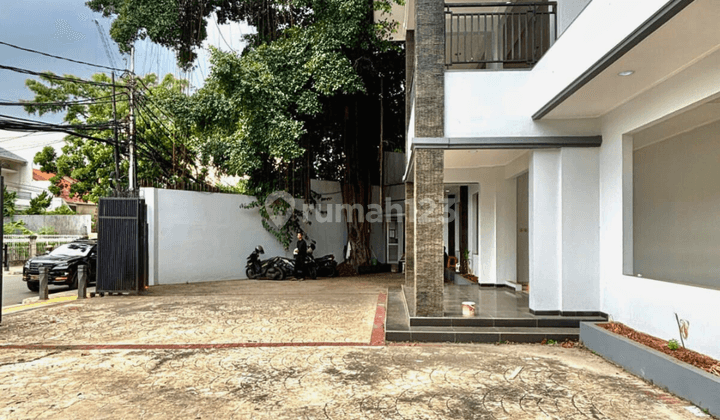 For Rent Rumah Siap Huni di Menteng Rumah Tinggal Commercial Use  2