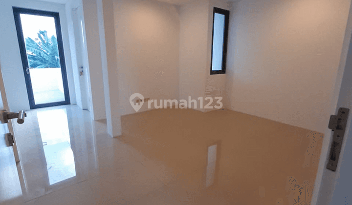 Disewakan Rumah Tahunan di Ozone Residence Bintaro 2