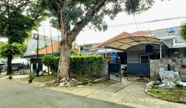 For Sale Rumah Dalam Komplek Kebayoran Baru 2