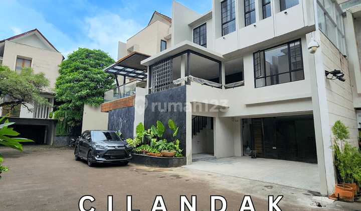 For Sale Brand New Townhouse 3 Lantai Unfurnished di Cilandak 1