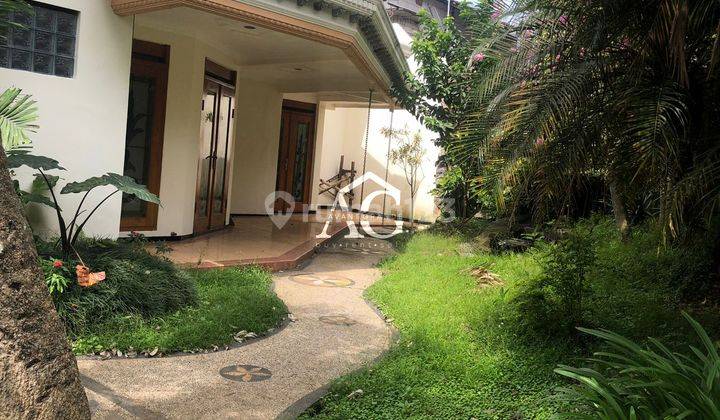 Rumah 2 Lantai Bagus SHM di Sukun Malang 2