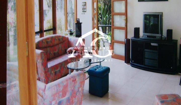 Dijual Villa 2 Lantai Full Furnished di Club Bunga Batu Malang 2