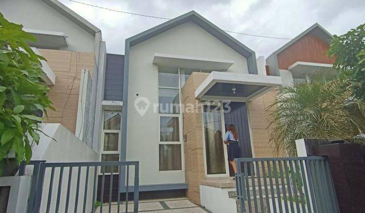 Rumah Cantik Siap Huni di Perum Austinville Malang 2