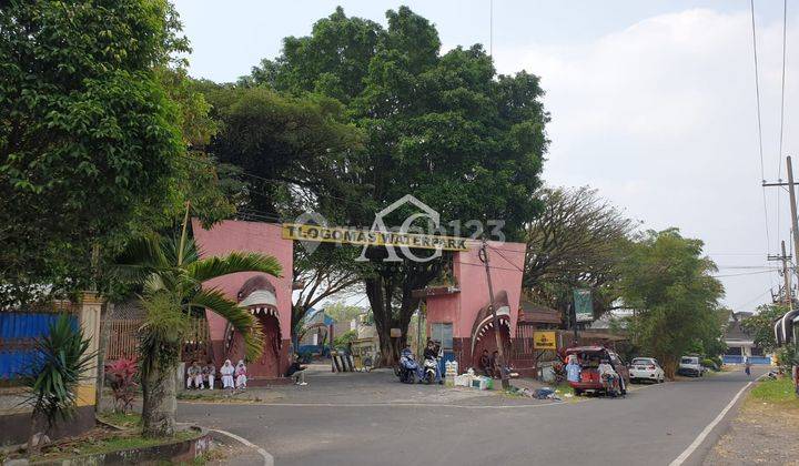 Tempat Wisata Fasilitas Lengkap Terawat di Tlogomas Waterpark Malang 1