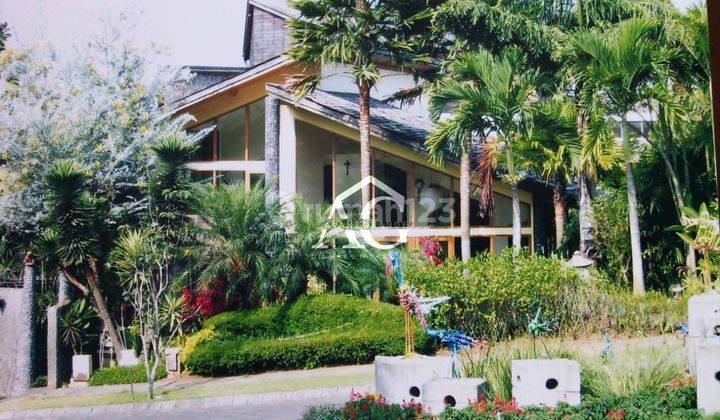 Villa Furnished di Club Bunga Batu Malang 1