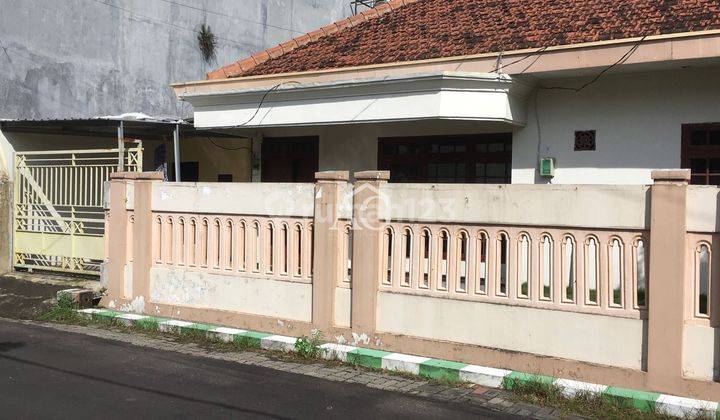 Rumah Kost 12 Kamar Aktif di Jl Kadaka Lowokwaru Malang 2