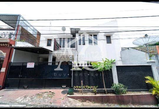 Dijual Kost Rumah Induk Full Furnish di Jl Ikan ikan Blimbing Malang 1