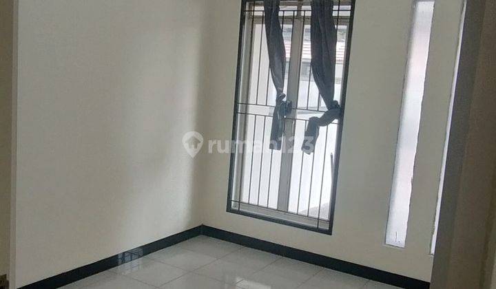 Rumah Nyaman Siap Huni Di Taman Kopo Indah 3 2