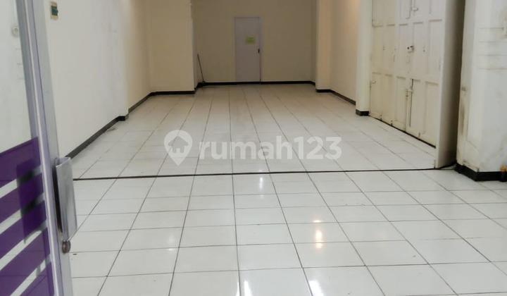 Ruko Tengah Kota Siap Huni