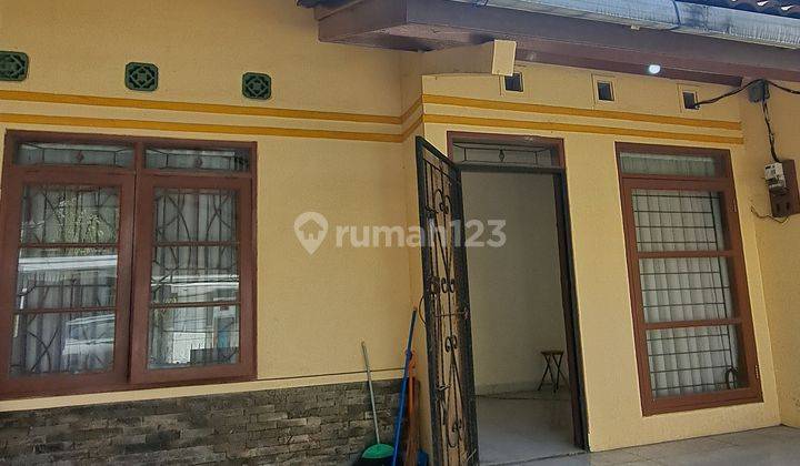 Rumah Nyaman Siap Huni Di Taman Holis Indah 1