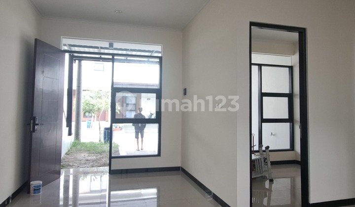 New 2-Story House In Favorite Cluster Taman Kopo Indah V Bandung 2