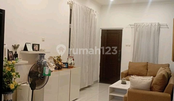 Rumah 2 Lt Full Furnish Siap Huni Di Kopo Permai 2