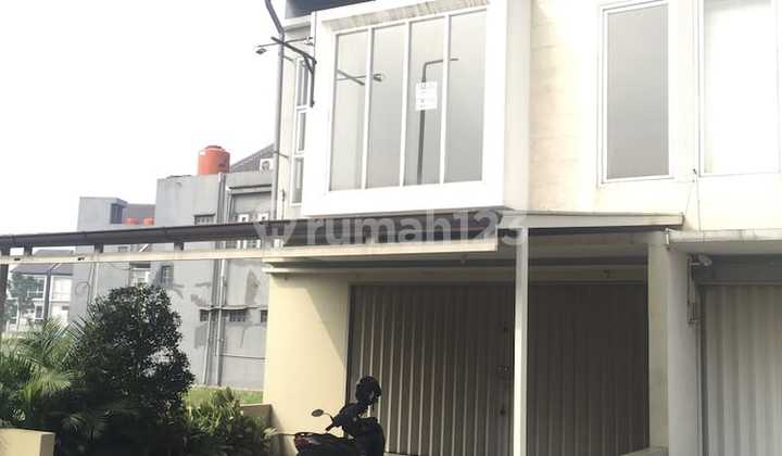 Holis Regency 2-Story Shophouse Ready for Use Holis Regency 2-Story Shophouse Ready for Use