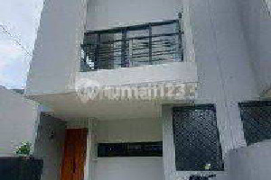 Rumah Baru 2 Lt Mainroad Taman Holis Indah 2 Bandung