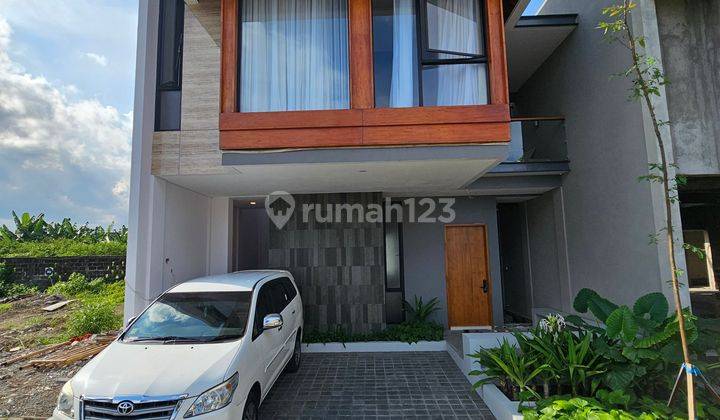 Rumah Mewah Cluster Perumahan Dikelilingi Kampus Dan Mall Besar 1