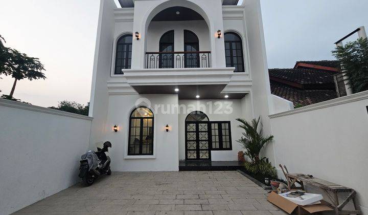 Rumah Mewah SHM Jalan Raya Tajem Sekolah Budi Mulia Maguwoharjo 1