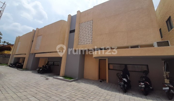 EXCLUSIVE BOARDING HOUSE IN SETURAN BABARSARI CAMPUS AREA 2