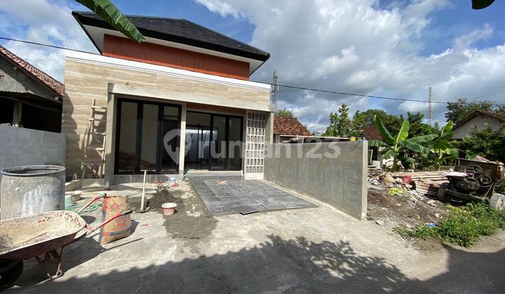 Rumah Cantik Minimalis Modern 10 Menit ke Malioboro 2