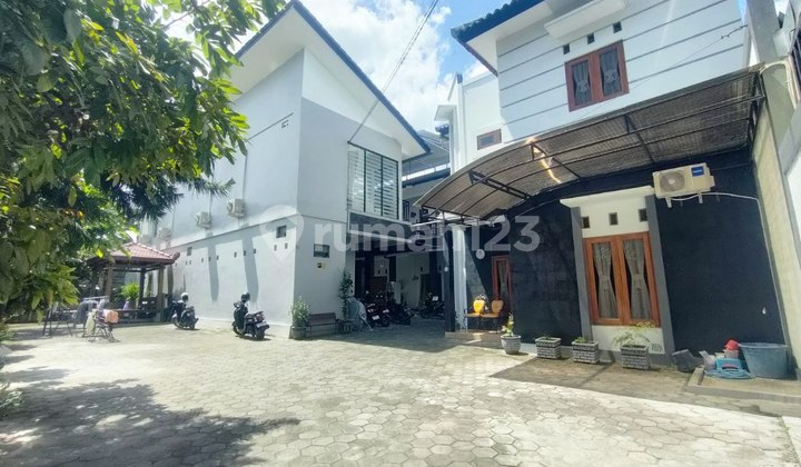 Kost Eksklusif dengan Rumah Induk 25 Kamar Area Kampus Seturan Kost Eksklusif dengan Rumah Induk 25 Kamar Area Kampus Seturan