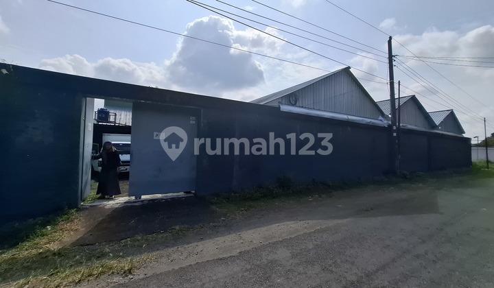 Warehouse and Office for Sale on Parangtritis Road KM 10