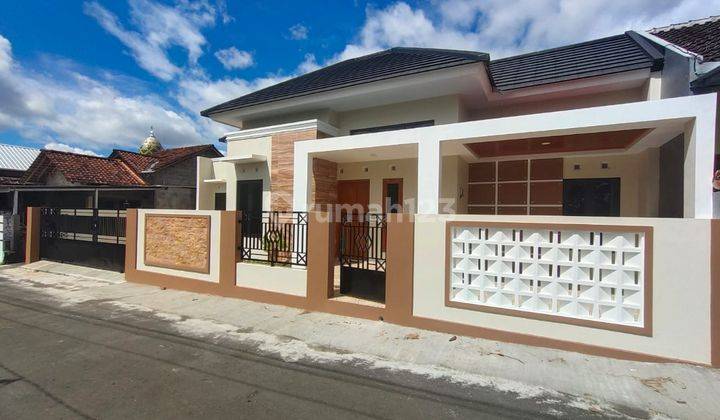 Rumah Cantik Tanah Luas SHM Purwomartani Kalasan Yogayakarta 2