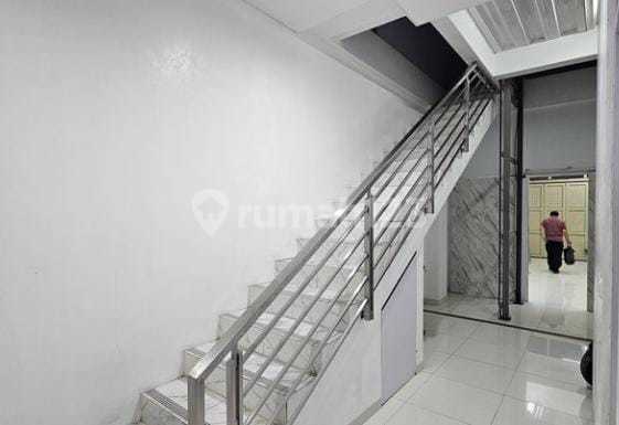 4-Storey Ready-to-Occupy Shophouse in Pagarsih. 2