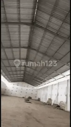 Warehouse for rent ready to use in Ponorogo.