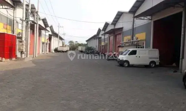 Dijual/di Sewakan Gudang siap pakai di Sidoarjo 2