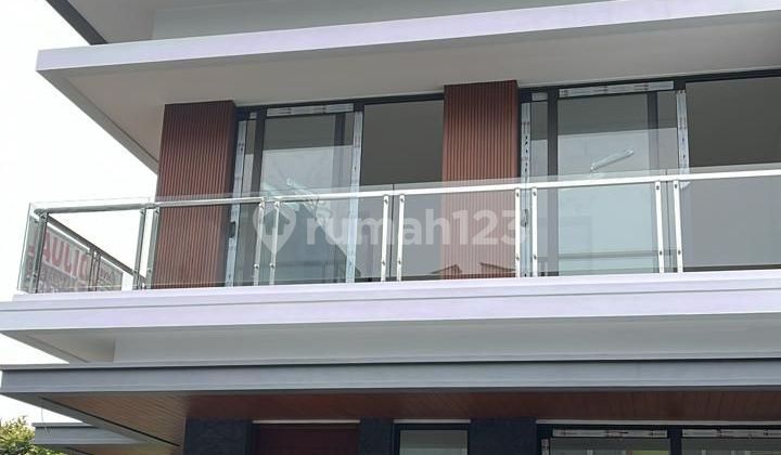 Dijual Cepat Rumah Baru Hoek 3 Lantai Di Citra 6