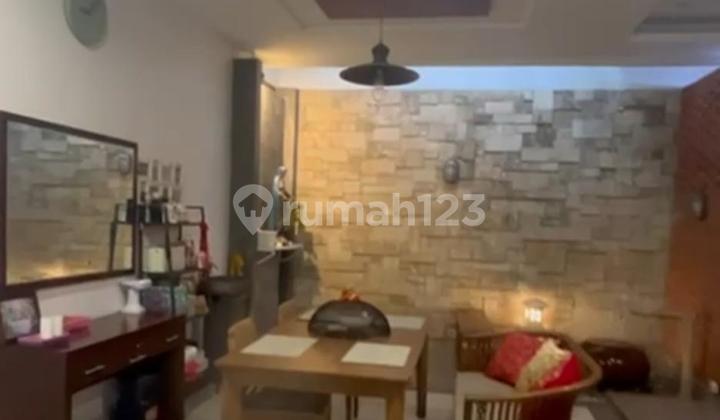 For Sale: Nice 3-Story Ready-to-Occupy House in Citra 8, Kalideres, West Jakarta 2