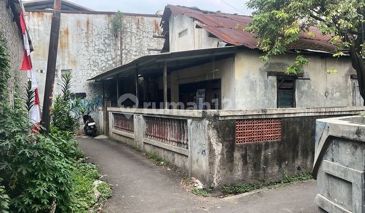 For Sale Old House (Considered Plot) On Jalan Prepedan Gg.taruna, Kalideres, West Jakarta