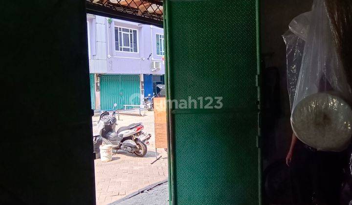 Dijual Cepat Ruko di Pangeran Jayakarta, Jakarta Pusat Siap Huni  2