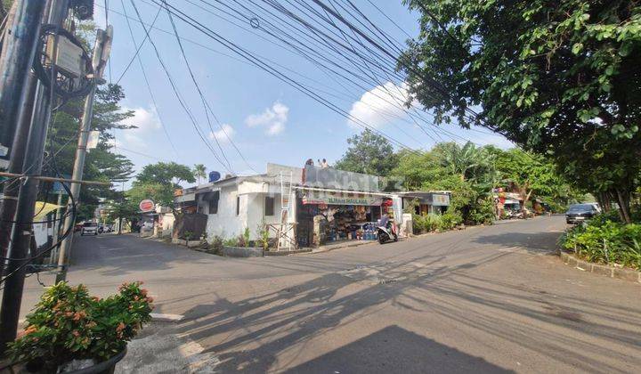 Rumah di Jalan Gaharu SHM Butuh Renovasi - Jakarta Selatan 1