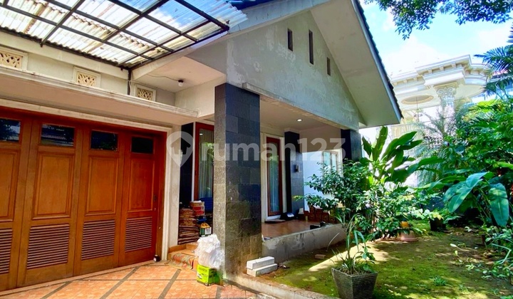 For Sale House In Kebayoran Baru Area