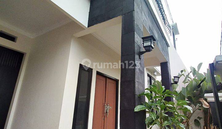 Rumah Cantik Modern Minimalis Celling Tinggi Kalibata Jaksel 1