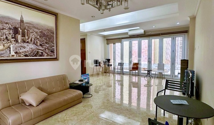 For Sale Dijual Rumah Bertingkat di 3,5 Lantai di Area Pejompongan Bendungan Hilir