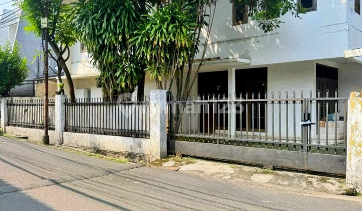For Sale House In Cilandak Fatmawati Area